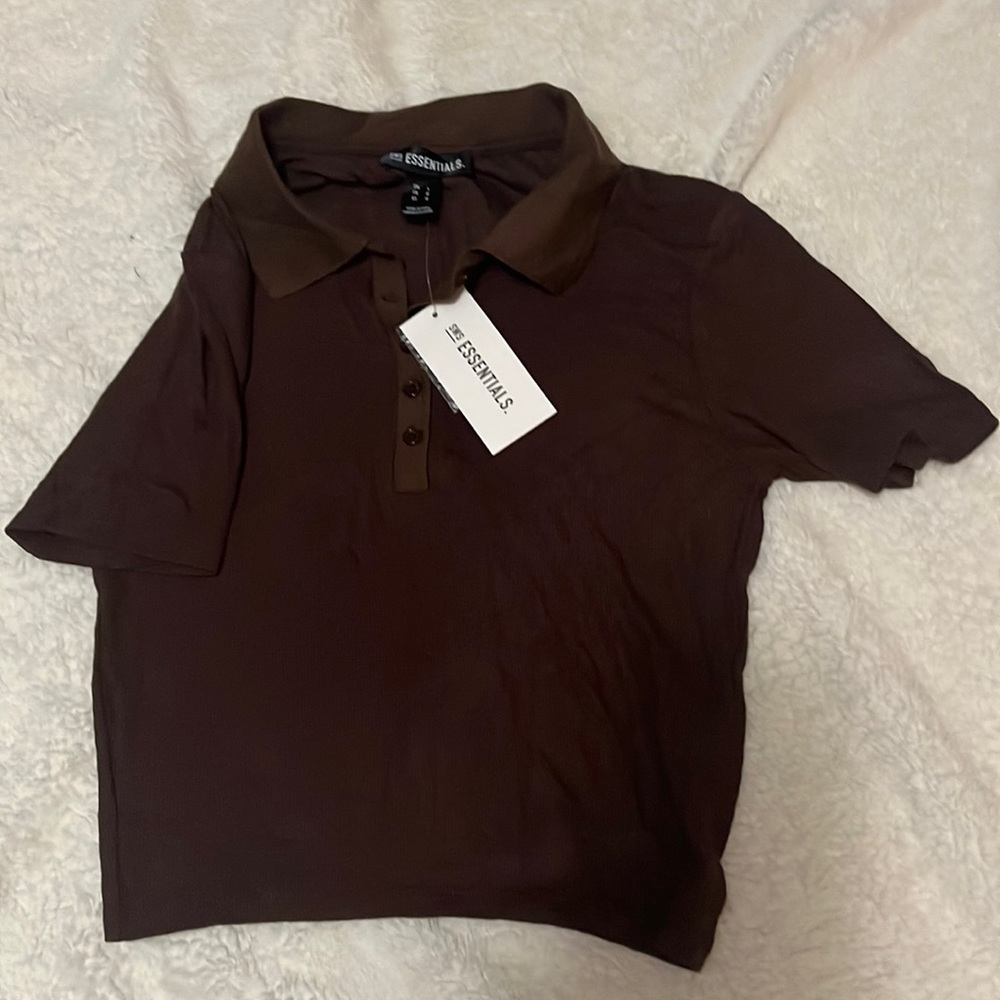 essentials shirt, tagged large best would fit S-M, brand new with tags
